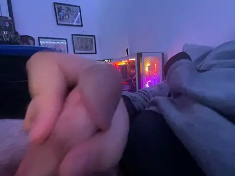 HardlyaBrigade online show from 1, 2, 2026