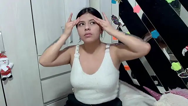 Snapshot of katery_wok11 chatting on 21, 11, 2025 katery wok11 online show from 21, 11, 2025