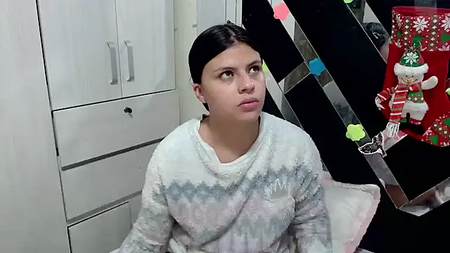 Snapshot of katery_wok11 chatting on 21, 11, 2025 katery wok11 online show from 21, 11, 2025