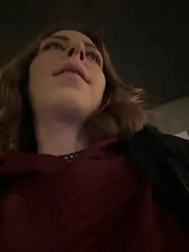 Mia Railey online show from 28, 2, 2026