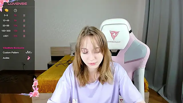 Snapshot of Cowell_Adelina chatting on 22, 3, 2025 Cowell Adelina online show from 22, 3, 2025