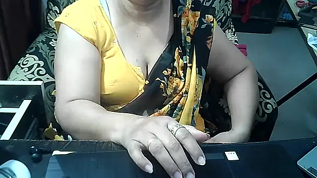 Punambhabisexy online show from 5, 4, 2026