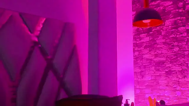 Snapshot of Trinna_harperr chatting on 31, 12, 2024 Trinna harperr online show from 31, 12, 2024