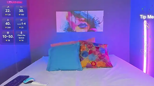 IsabellaSpencer online show from 15, 10, 2025