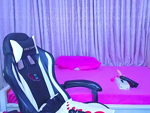 Pretty-shally online show from 14, 4, 2026