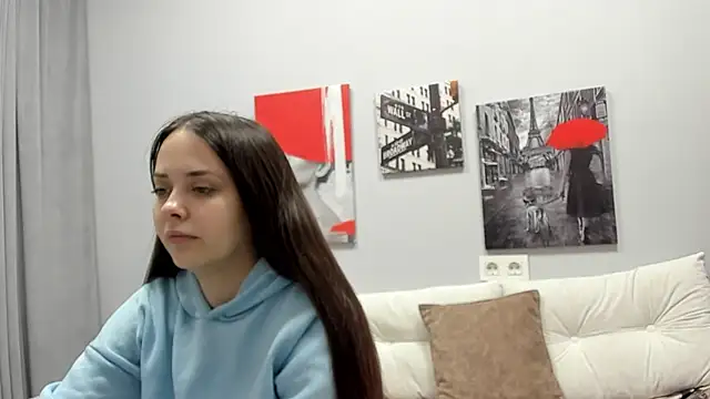 Tiny JuJu online show from 9, 4, 2026