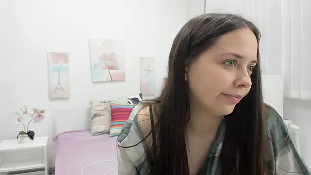 Tiny JuJu online show from 3, 6, 2026