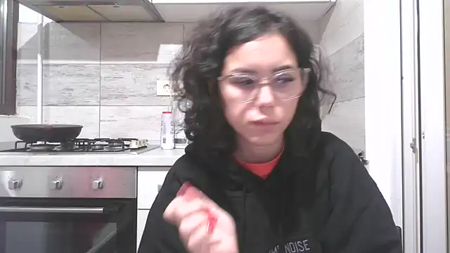 LovelyJulliette online show from 20, 11, 2025