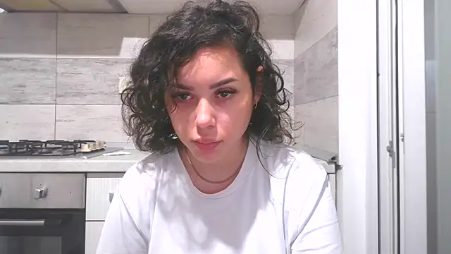 LovelyJulliette online show from 27, 11, 2025