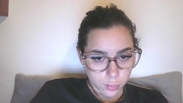 Snapshot of LovelyJulliette chatting on 31, 1, 2026 LovelyJulliette online show from 31, 1, 2026