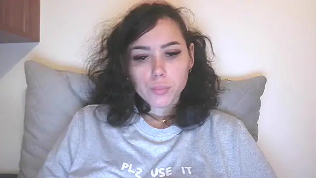 Snapshot of LovelyJulliette chatting on 5, 2, 2026 LovelyJulliette online show from 5, 2, 2026