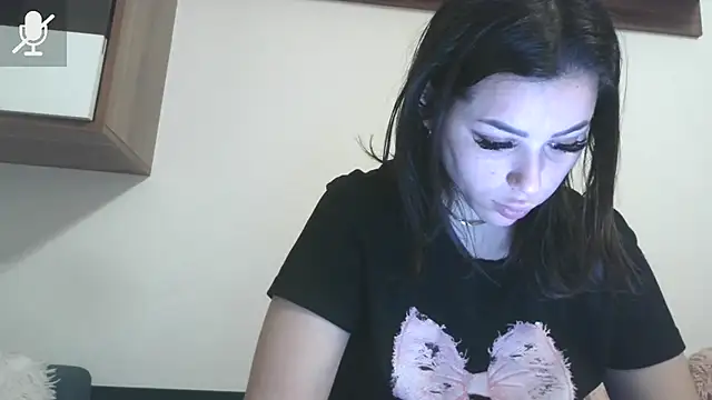 LovelyJulliette online show from 5, 3, 2026