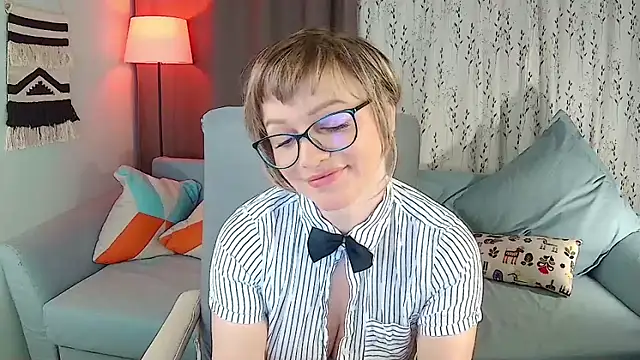 NandiSmile online show from 17, 2, 2026