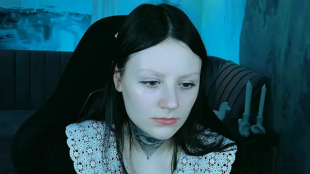 VeliraBraitberg online show from 7, 12, 2024