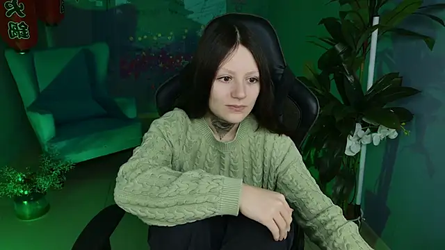 VeliraBraitberg online show from 13, 12, 2024