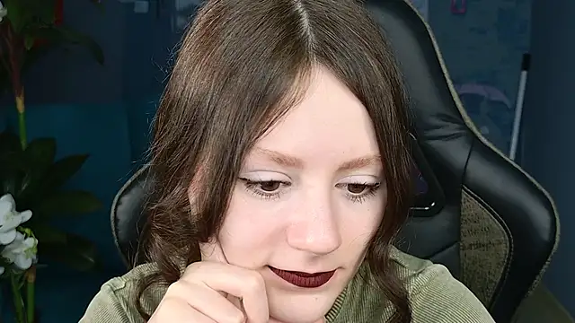 VeliraBraitberg online show from 28, 2, 2025