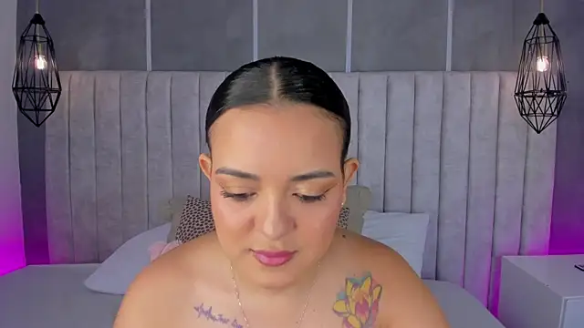 lea gray online show from 21, 4, 2026