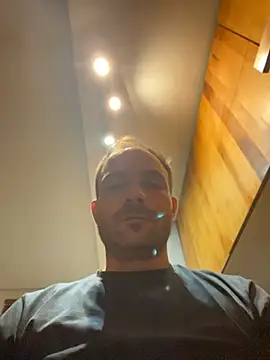 Adventurehotman online show from 10, 4, 2026