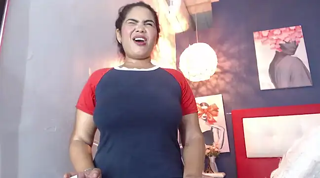 Snapshot of SofiaSexy_ chatting on 11, 1, 2025 SofiaSexy  online show from 11, 1, 2025