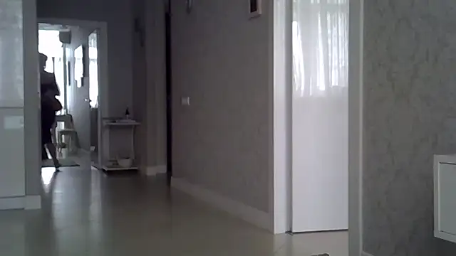 ZarinaSwift online show from 18, 2, 2025