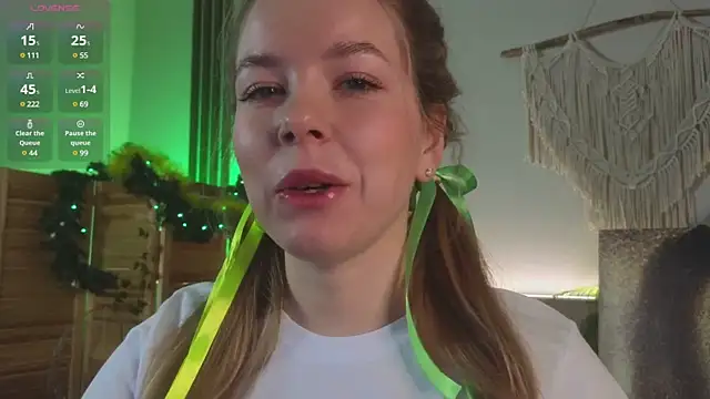 milly shy online show from 30, 12, 2024