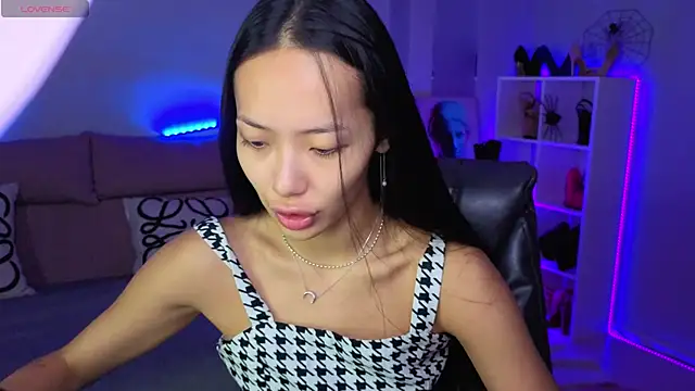  MIURA  online show from 24, 10, 2025