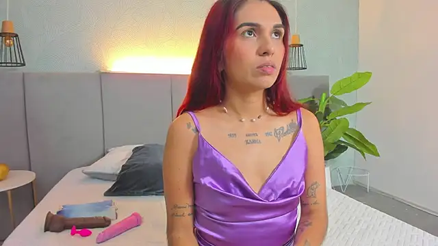 Snapshot of LiaVelez chatting on 21, 3, 2025 LiaVelez online show from 21, 3, 2025