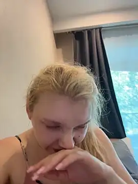 AmmyHot online show from 27, 3, 2026