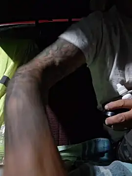 Hotbodyscottie online show from 25, 4, 2026