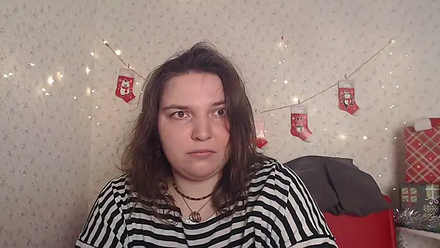 Amelia Kiss  online show from 3, 1, 2025