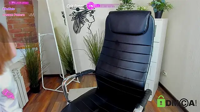 Snapshot of Caitlin_Carey chatting on 21, 3, 2025 Caitlin Carey online show from 21, 3, 2025