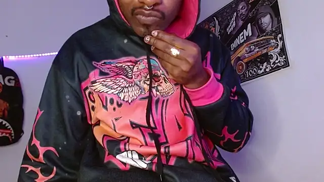 king  Black online show from 9, 4, 2026