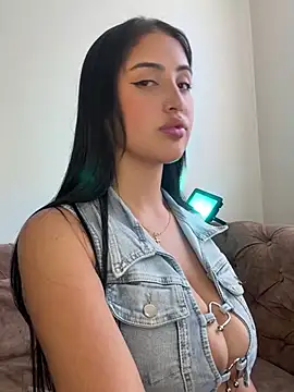 Snapshot of Celeste_Tailor_ chatting on 12, 2, 2025 Celeste Tailor  online show from 12, 2, 2025