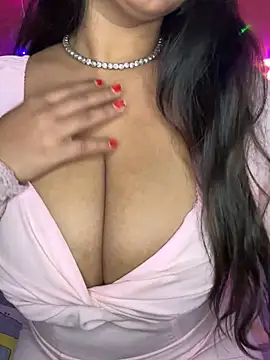 Snapshot of Playful__Princess chatting on 2, 1, 2025 Playful  Princess online show from 2, 1, 2025