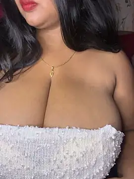 Snapshot of Playful__Princess chatting on 10, 7, 2026 Playful Princess online show from 10, 7, 2026