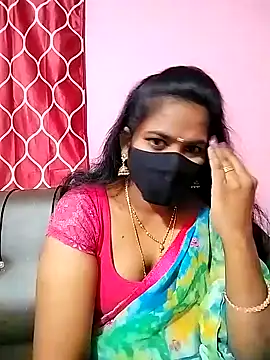 melina214 online show from 3, 1, 2025