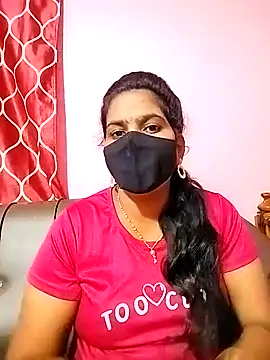 melina214 online show from 4, 1, 2025