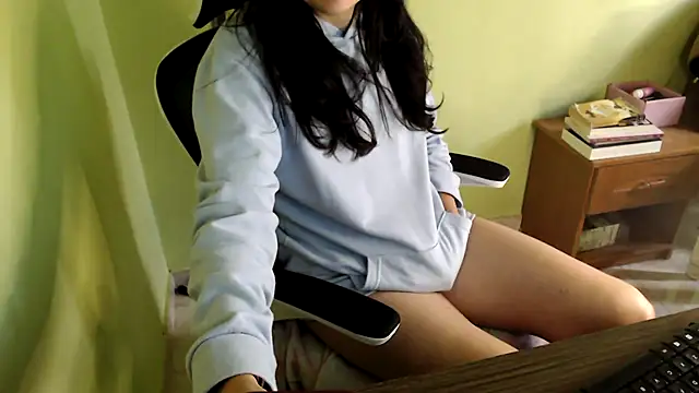 samantha s69 online show from 18, 4, 2026