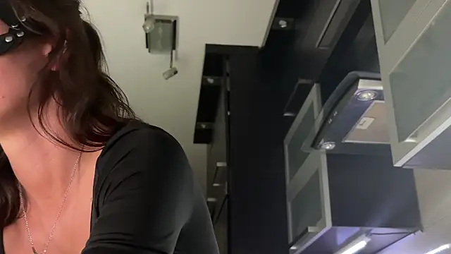 Missy baby online show from 4, 4, 2026