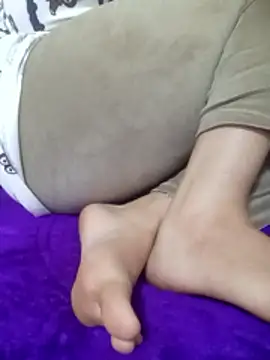 Bombamom online show from 11, 4, 2026