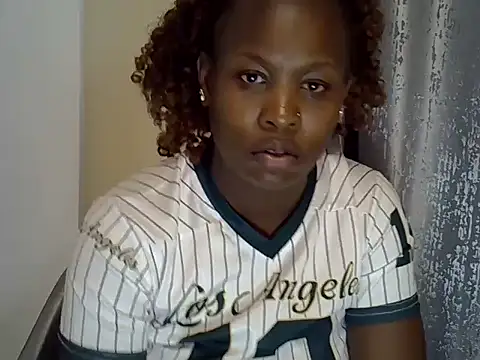 Snapshot of Sonnia_ chatting on 22, 7, 2026 Sonnia online show from 22, 7, 2026
