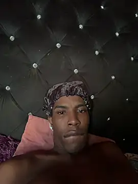 Snapshot of Richchocolatesweet_ chatting on 31, 5, 2026 Richchocolatesweet online show from 31, 5, 2026