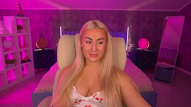 LiaBrazzerr online show from 27, 4, 2026