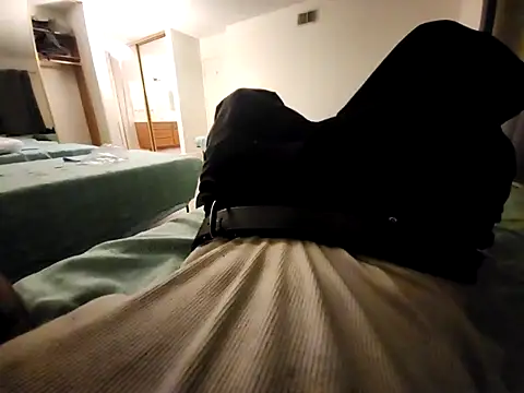 Crackkers online show from 1, 3, 2025