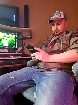 Foxyshaved online show from 25, 2, 2025