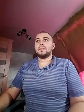 Foxyshaved online show from 6, 3, 2025