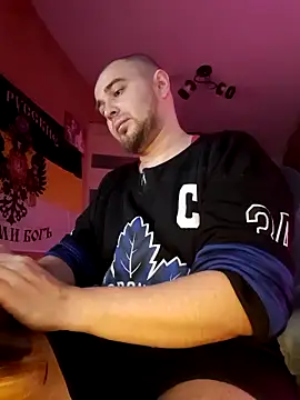 Foxyshaved online show from 16, 3, 2025