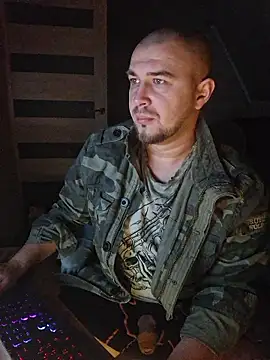 Foxyshaved online show from 18, 1, 2026