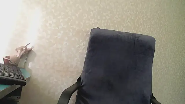 Snapshot of AssSexyXX chatting on 7, 3, 2025 AssSexyXX online show from 7, 3, 2025