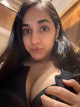 CuteeRose online show from 1, 8, 2026